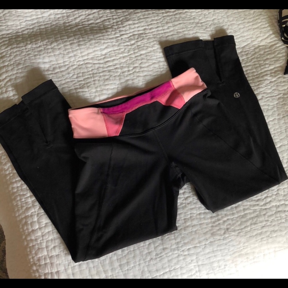 Lululemon cropped